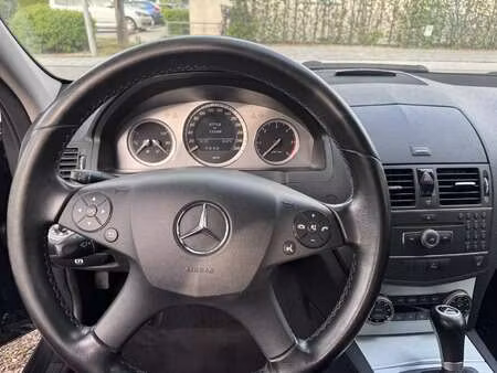 Mercedes-Benz Classe C C 320