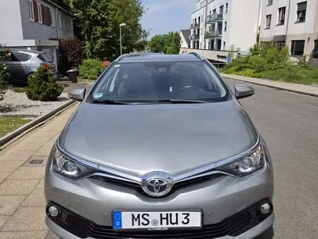 Toyota Auris 1.6 112 Design