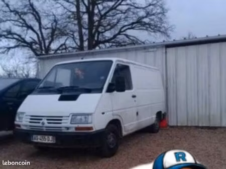 Renault Trafic 2.5 76