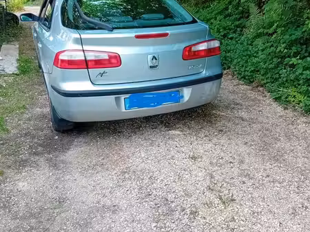 Renault Laguna 1.8 118
