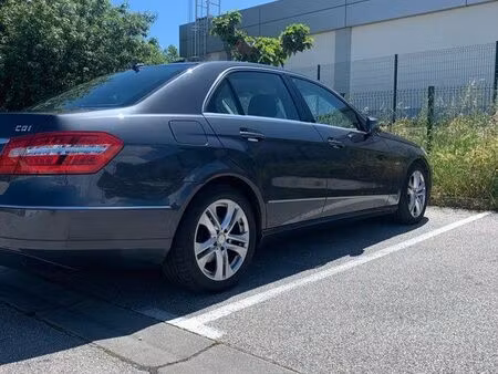 Mercedes-Benz Classe E E 250 2.1 CDI 150