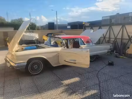 Ford Thunderbird 