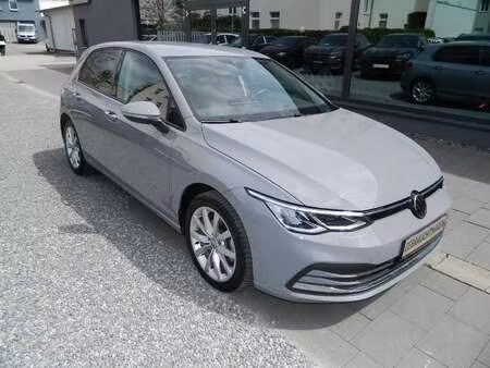 Volkswagen Golf 1.5 TSI 110