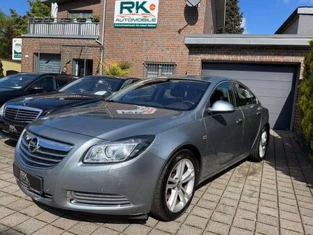 Opel Insignia 1.6 T 180 Cosmo