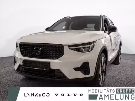 Volvo XC40 B3 2.0 163 Black Edition