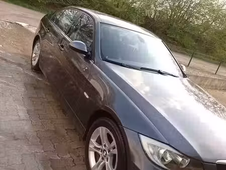 BMW Série 3 320i 2.0 170