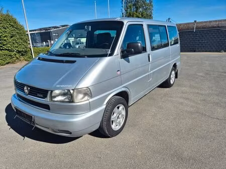 Volkswagen Transporter T4 2.5 TDI 102