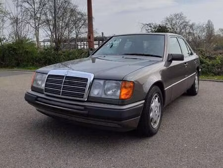 Mercedes-Benz Classe E 230 E