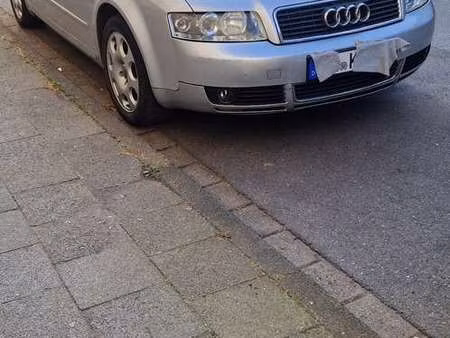 Audi A4 1.6 102