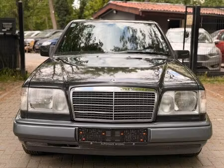 Mercedes-Benz Classe E E 220