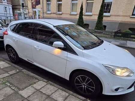 Ford Focus 1.0 EcoBoost 125 Champions Edition