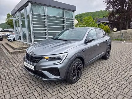 Renault Arkana E-Tech 1.6 145 Esprit Alpine