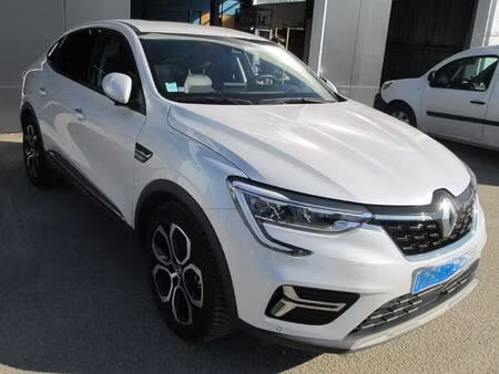 Renault Arkana E-Tech 1.6 145 Techno