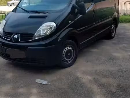 Renault Trafic 2.0 dCi 90