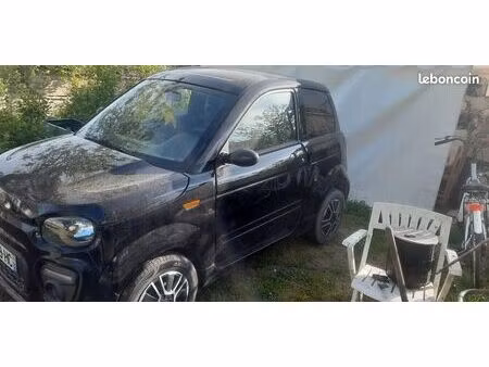 Microcar MGO 