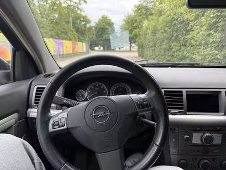 Opel Vectra 1.9 CDTI 150 Cosmo