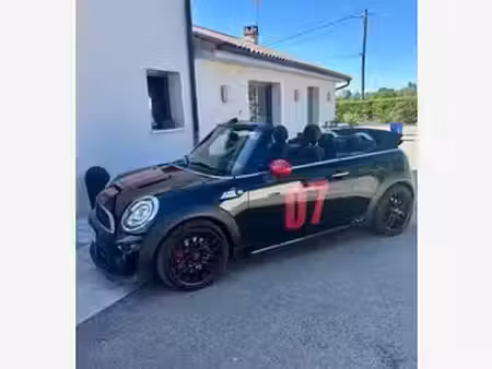 Mini Cabrio John Cooper Works 1.6 211