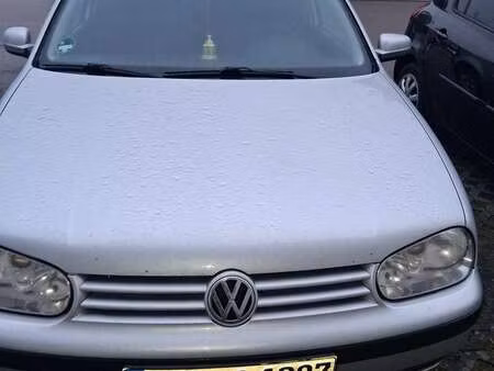 Volkswagen Golf 1.4 75