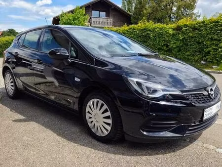 Opel Astra 1.2 131
