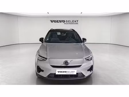 Volvo EX40 252 Plus