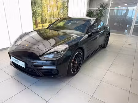 Porsche Panamera Turbo V8 4.0 550 4x4