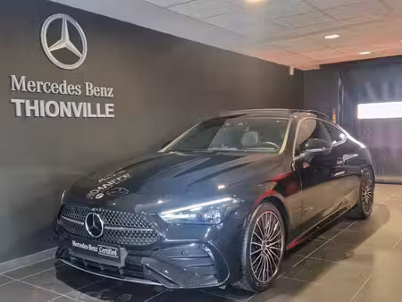 Mercedes-Benz Classe E E 220 AMG Line