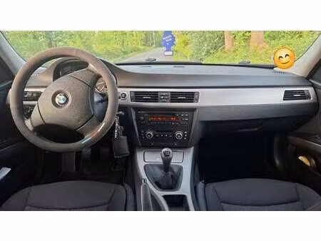 BMW Série 1 118i 2.0 129