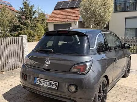 Opel Adam 1.4 87 Glam