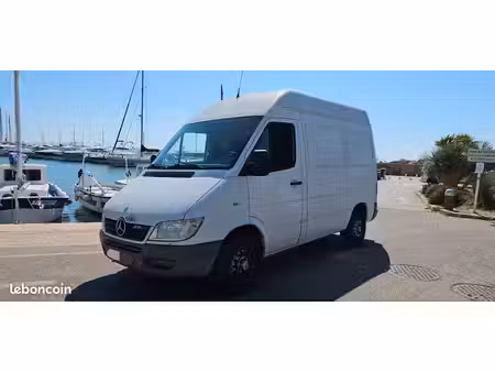 Mercedes-Benz Sprinter 208 2.2 CDI 82