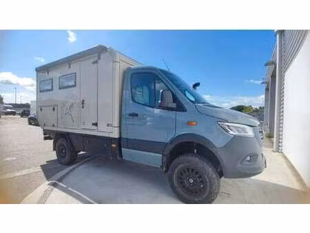 Mercedes-Benz Sprinter 190