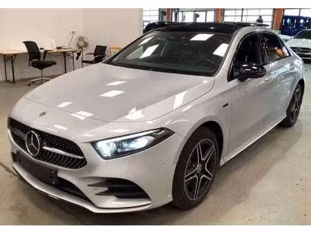 Mercedes-Benz Classe A A 250e 1.3 AMG Line