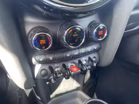Mini Mini Cooper 1.5 136 Essential