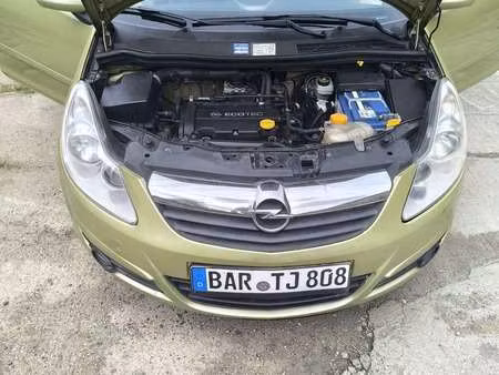 Opel Corsa 1.2 80