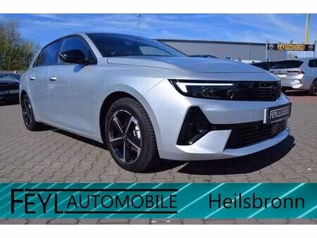 Opel Astra 1.2 131 Top