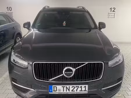 Volvo XC90 D5 2.0 235 Momentum 4x4