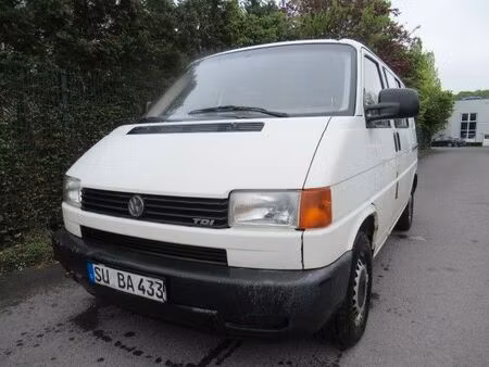 Volkswagen Transporter T4 2.5 TDI 102