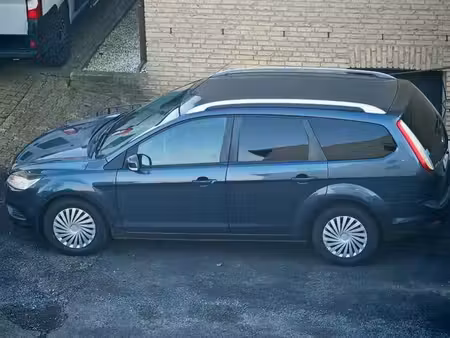 Ford Focus 1.6 Ambiente