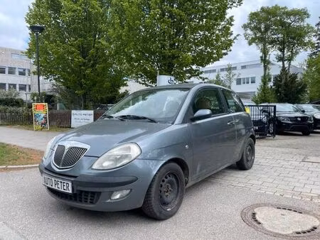 Lancia Ypsilon 1.4 95 Platino