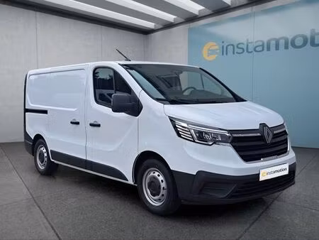 Renault Trafic E-Tech 120