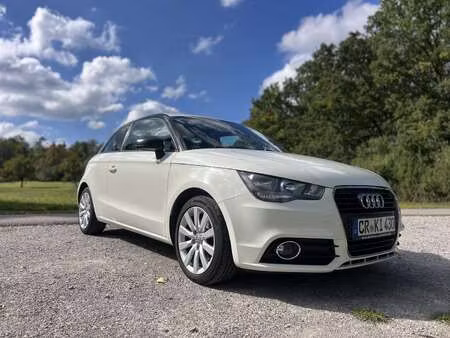 Audi A1 1.6 TDI 105 Attraction