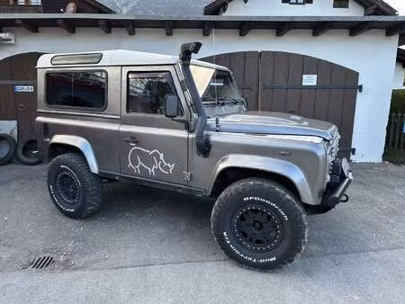 Land Rover Defender TD4 122 4x4