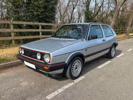 Volkswagen Golf GTI 1.8
