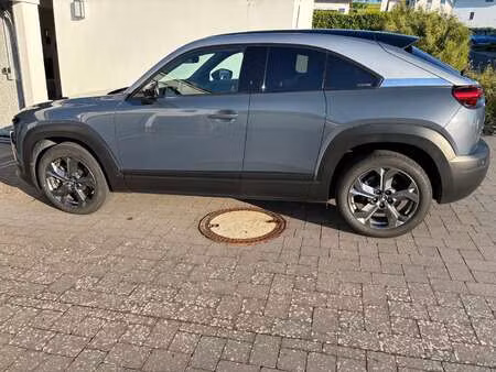 Mazda MX-30 e-Skyactiv 145 First Edition