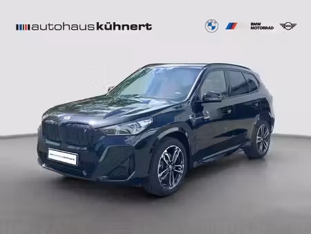 BMW iX1 