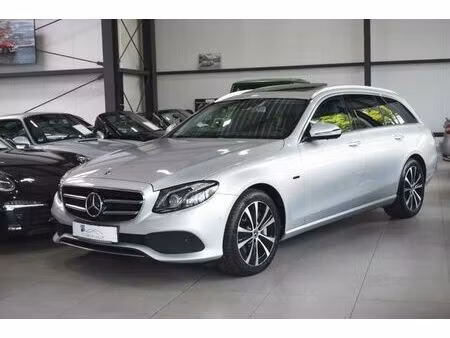 Mercedes-Benz Classe E E 300