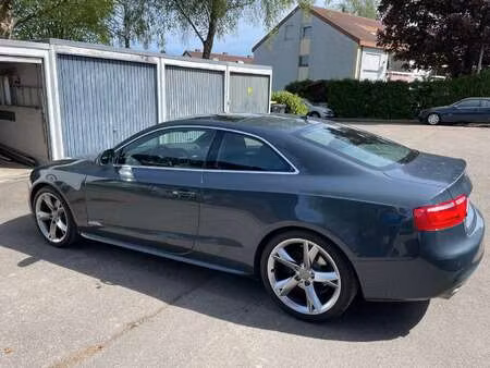 Audi A5 V6 3.0 TDI 240 quattro