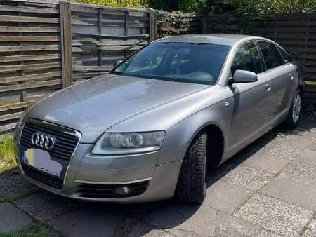 Audi A6 V6 2.4 177