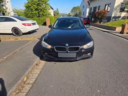 BMW Série 3 318d 2.0 143