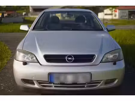 Opel Astra 2.2 147