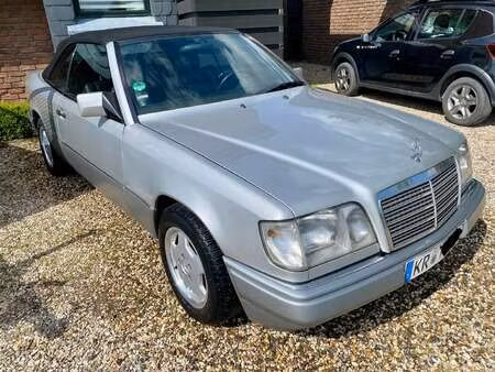 Mercedes-Benz Classe E 200 CE